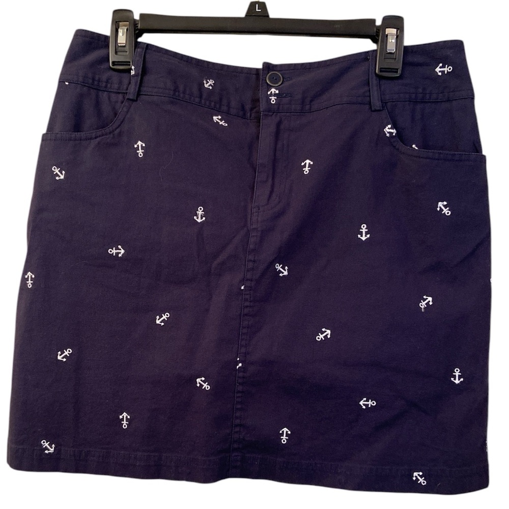 Christopher & Banks Skort Mini Skirt Shorts underneath Navy Anchors 10 Petite ⚓️